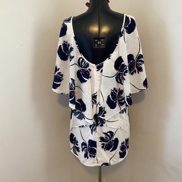 NWT Ark & Co Short Bell Sleeve Floral Dress Size Large - Picture 3 of 7